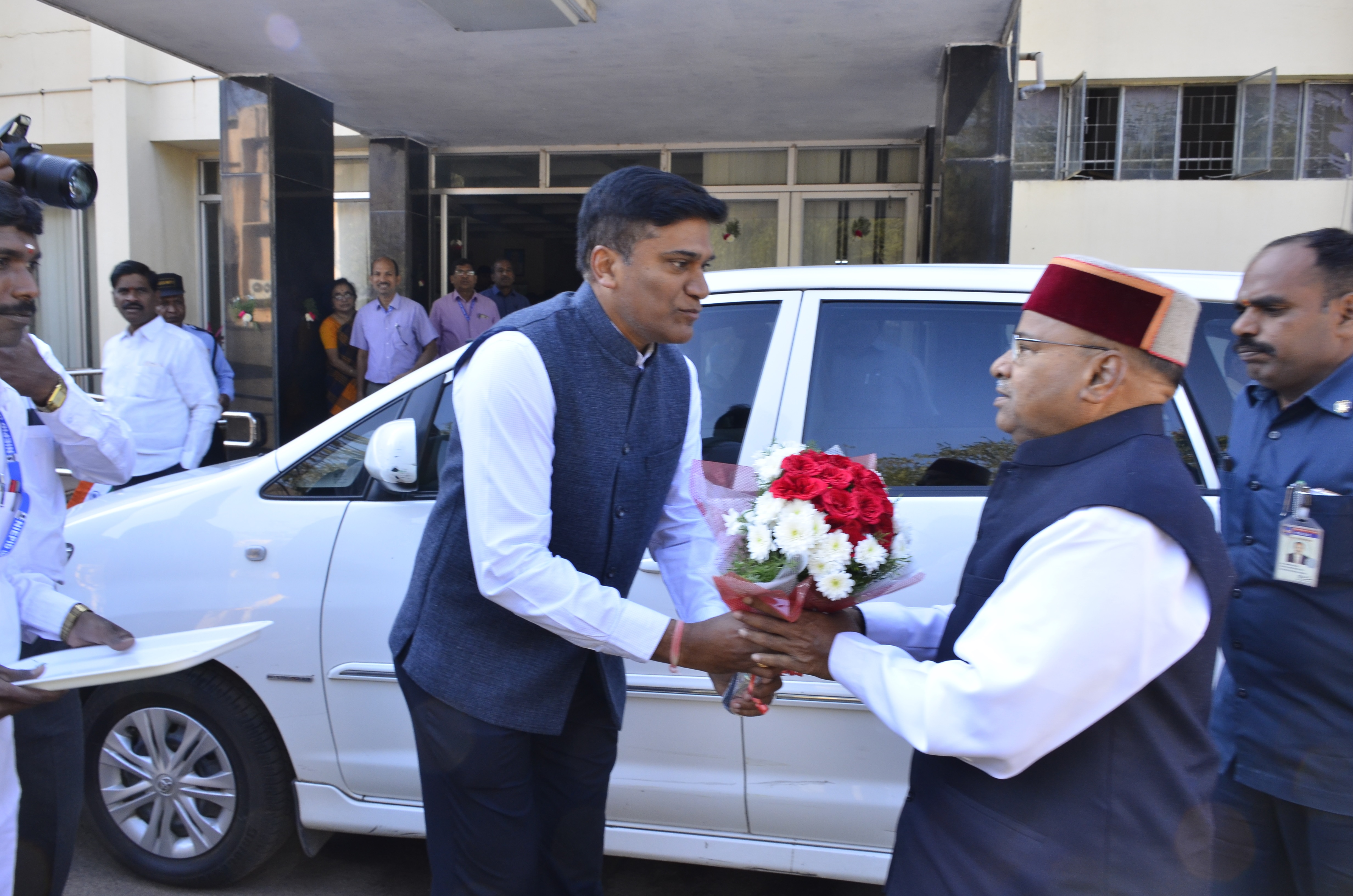 Visit of Shri.Thaawarchand Gehlot_two_size photo